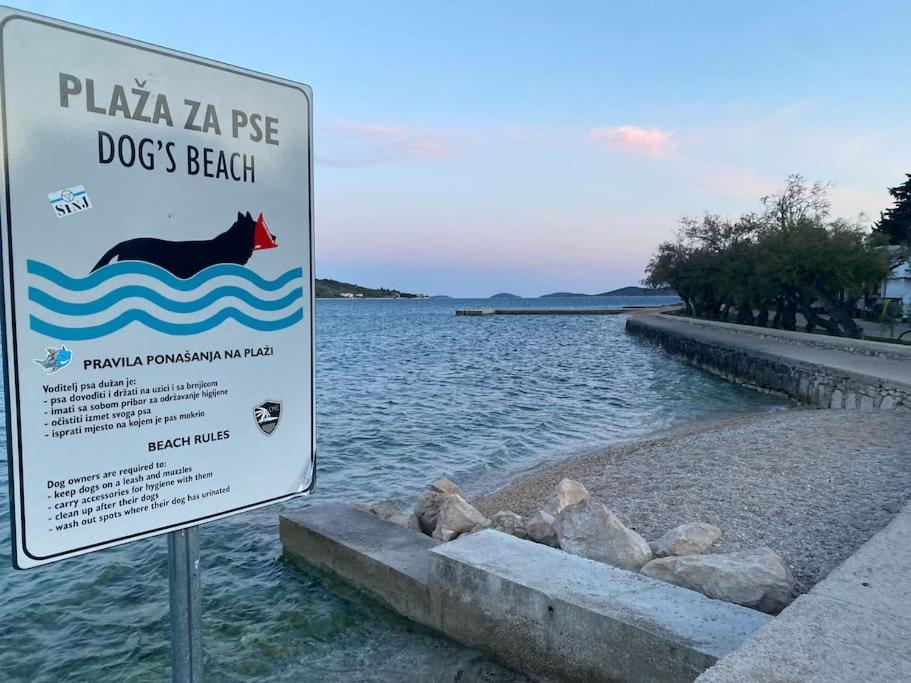 Prostorny Domov V Nejkrasnejsi Casti Chorvatska Daire Vodice Dış mekan fotoğraf