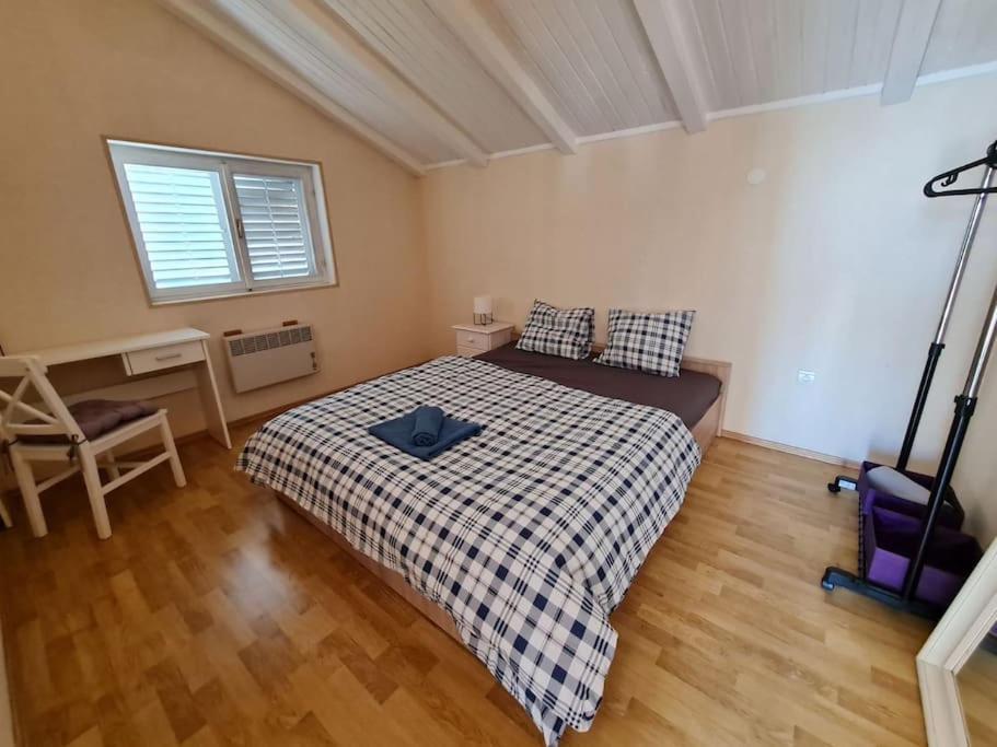 Prostorny Domov V Nejkrasnejsi Casti Chorvatska Daire Vodice Dış mekan fotoğraf